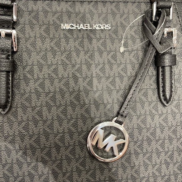 MICHAEL KORS CHARLOTTE LARGE TOP ZIP Black Tote - Picture 7 of 16